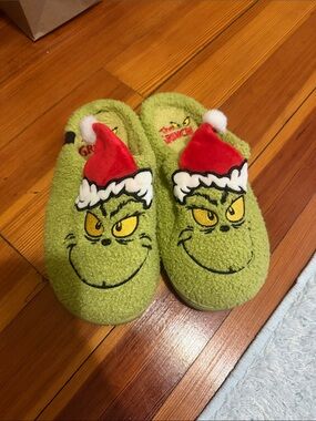 Grinch Plush Holiday Slippers - Green with Red Santa Hats